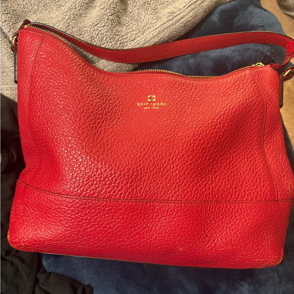 Kate Spade Southport Avenue Pebbled Leather Purse in Dynasty Red